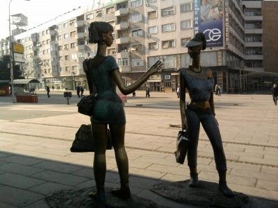 statues of shoppers in Macedonia - Skopje
