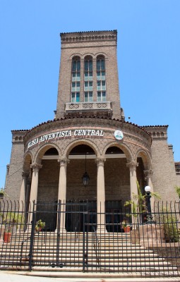 Jim Jones Cult, Los Angeles